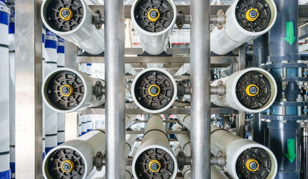 Ósmosis inversa en la industria alimenticia: cómo optimiza la calidad del agua, reduce costos y mejora la seguridad